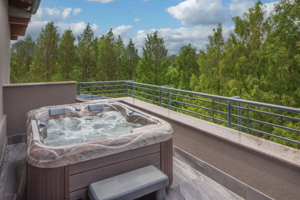 jakuzzi